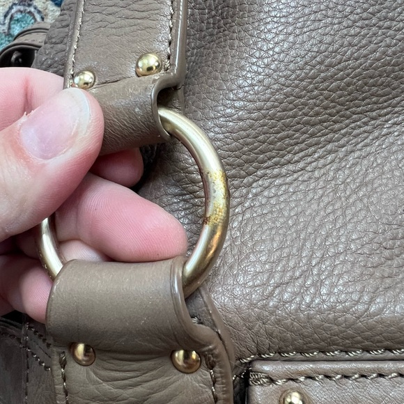 Michael Kors light Brown pebble Leather boho Shoulder Bag with gold accents - Picture 3 of 15